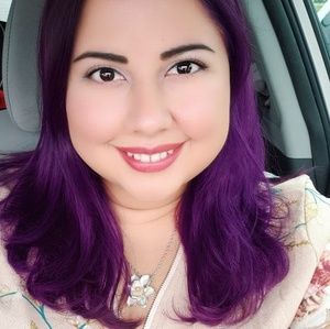 Meet your Posher, Joleen